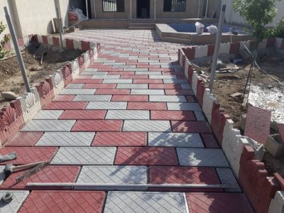 Comparison of polymer and concrete mosaic